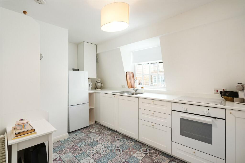 1 bedroom penthouse for sale in Wells Street, 11-20 St. Andrew's Chambers, Fitzrovia, London, W1T